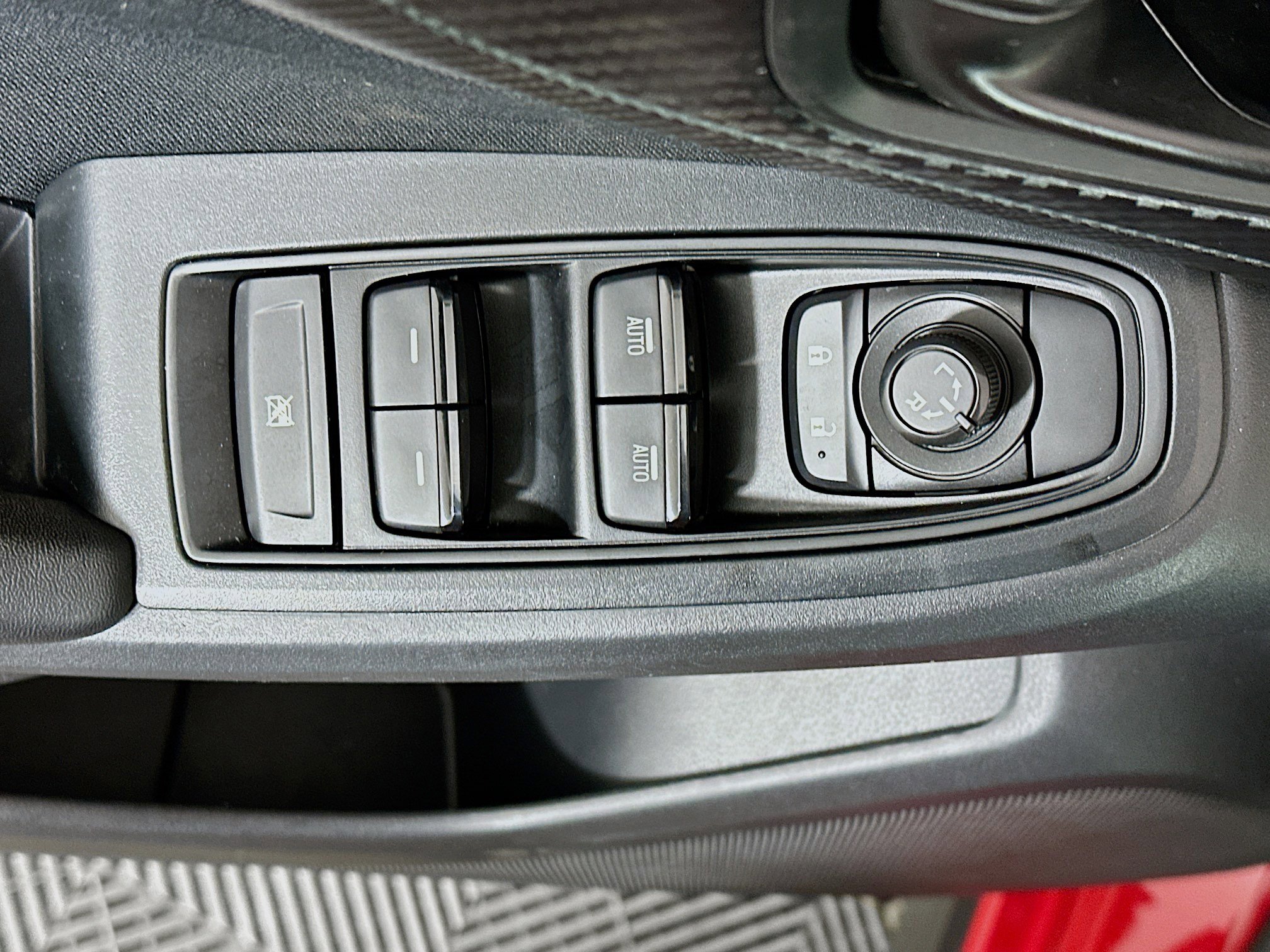 Used 2023 Subaru Crosstrek 2.0i AWD/4WD image 15