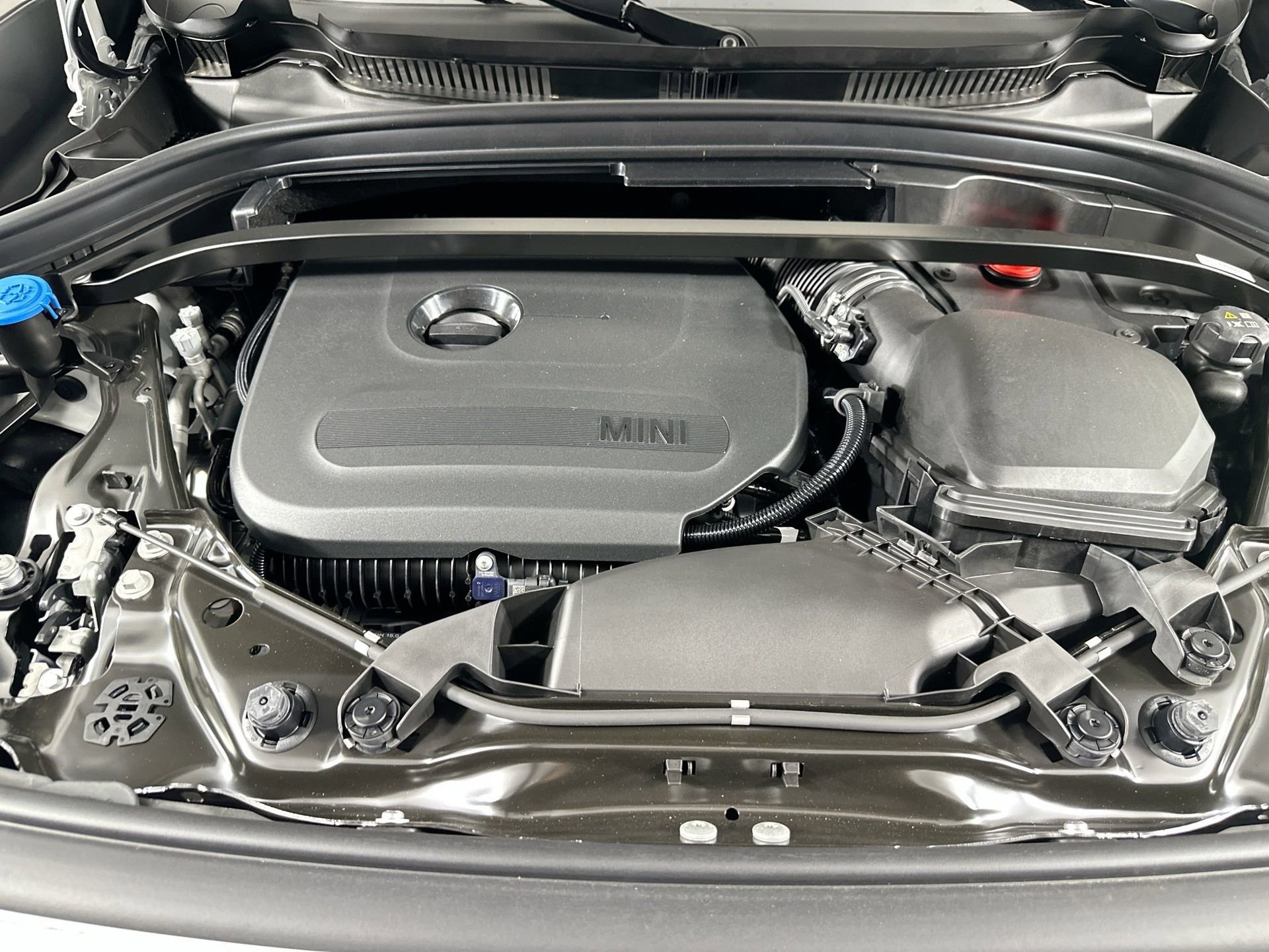 New 2025 MINI Cooper Countryman S w/ Comfort Package Max image 29