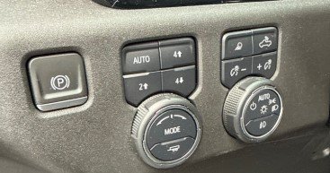Used 2024 Chevrolet Silverado 3500 LTZ w/ LTZ Convenience Package AWD/4WD image 11