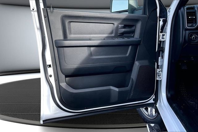 Used 2025 RAM 2500 Tradesman w/ Chrome Appearance Group image 21