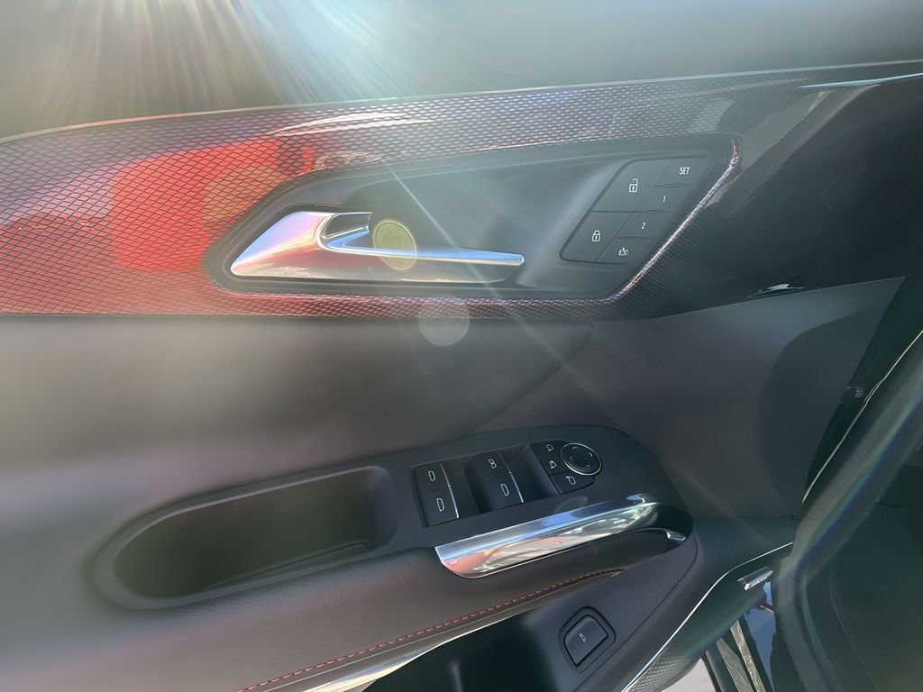 New 2026 Chevrolet Traverse RS w/ LPO, Floor Liner Package image 23