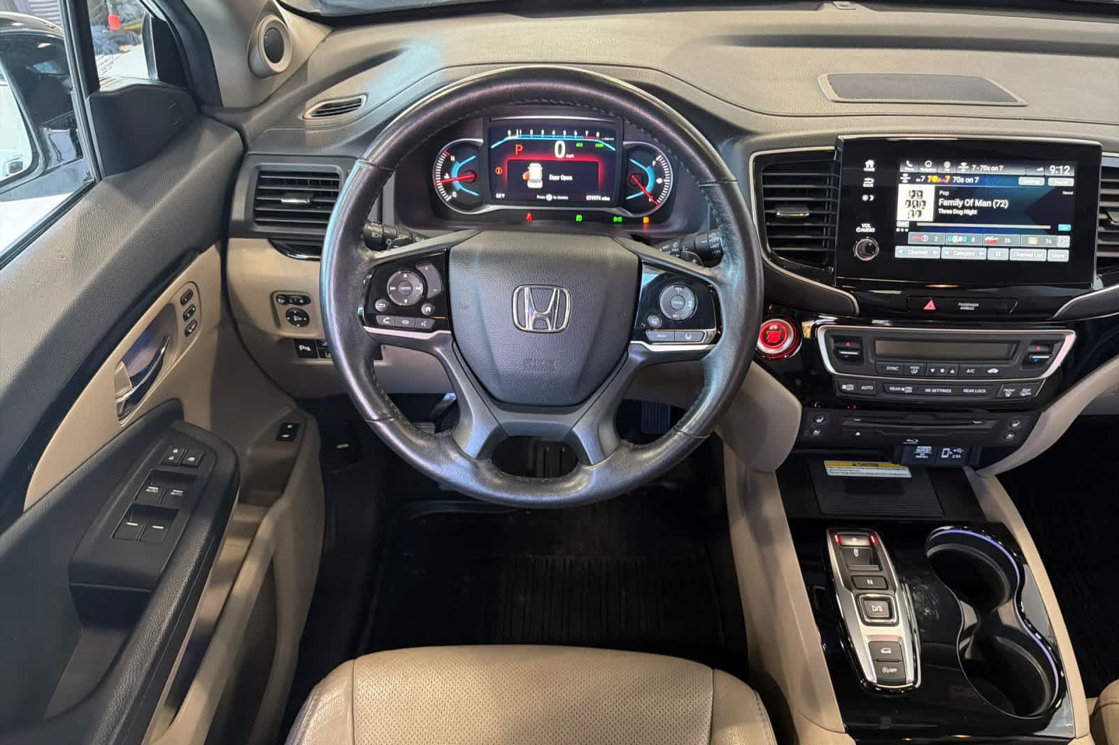 Used 2022 Honda Pilot Elite image 16