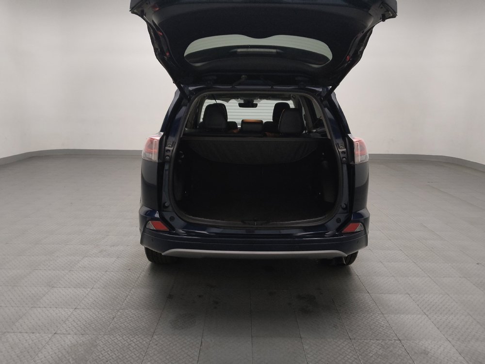 Used 2018 Toyota RAV4 Platinum FWD image 29