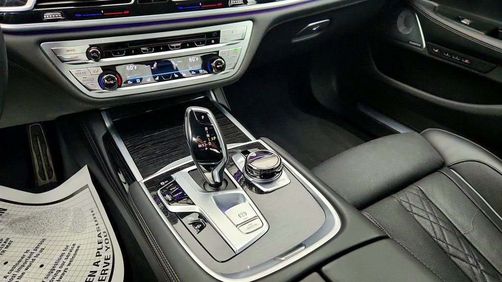 Used 2019 BMW 750i xDrive image 16