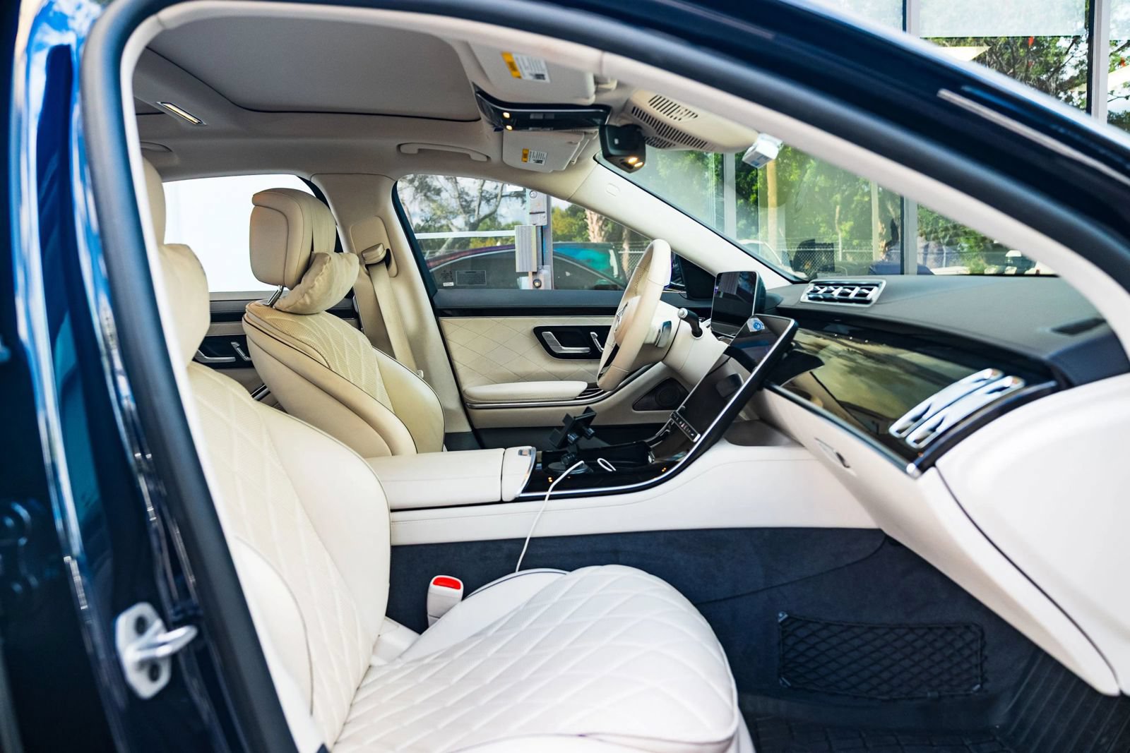 Used 2023 Mercedes-Benz S 580 4MATIC Sedan image 23