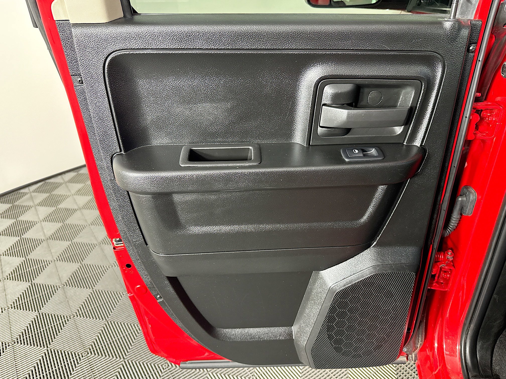 Used 2023 RAM 1500 Express w/ Wheel & Sound Group image 24