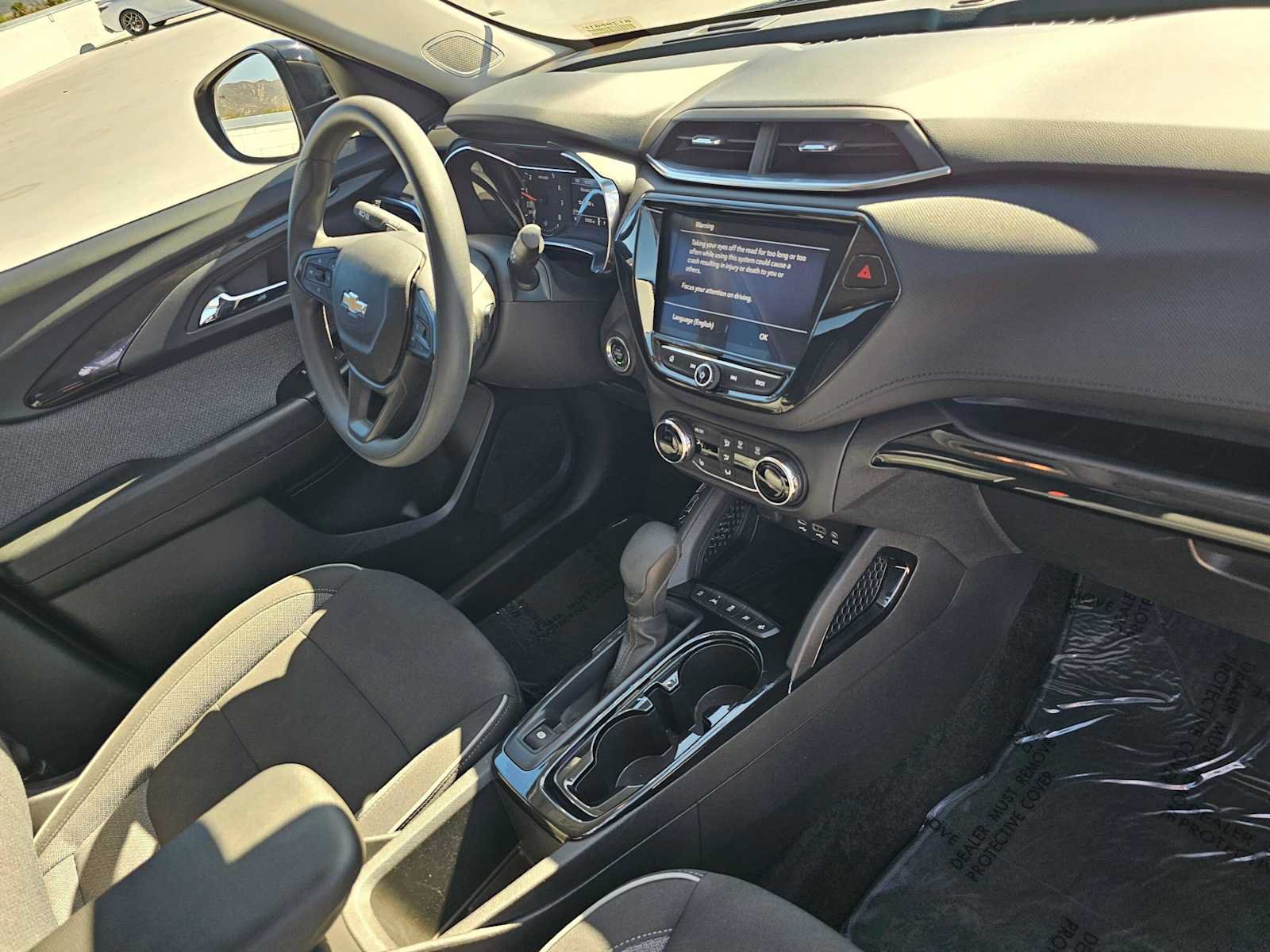 Used 2023 Chevrolet TrailBlazer LT w/ Convenience Package FWD image 11