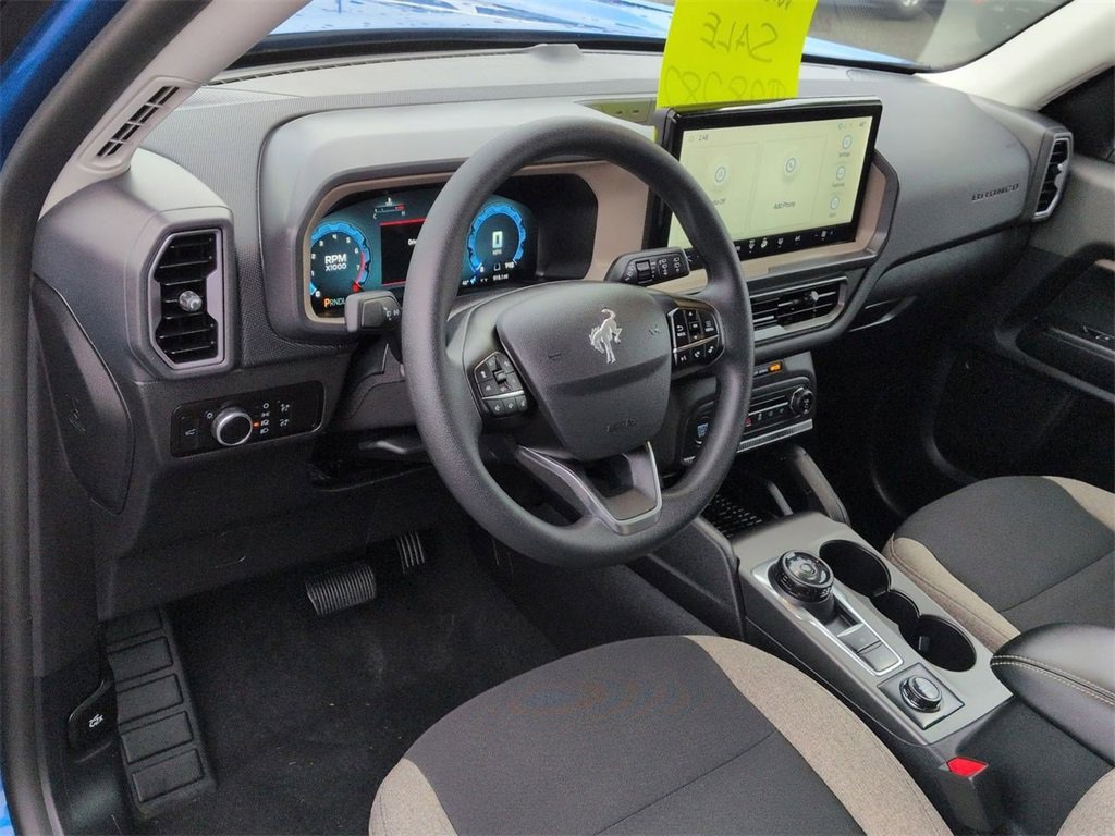 Used 2025 Ford Bronco Sport Big Bend image 12
