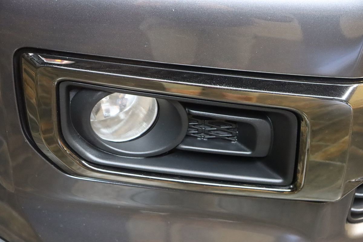 Used 2019 Toyota 4Runner Limited AWD/4WD image 12