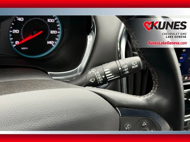 Used 2023 Chevrolet Traverse LT image 44