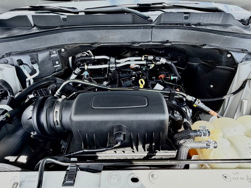 Used 2021 Ford Explorer XLT w/ Equipment Group 202A image 33