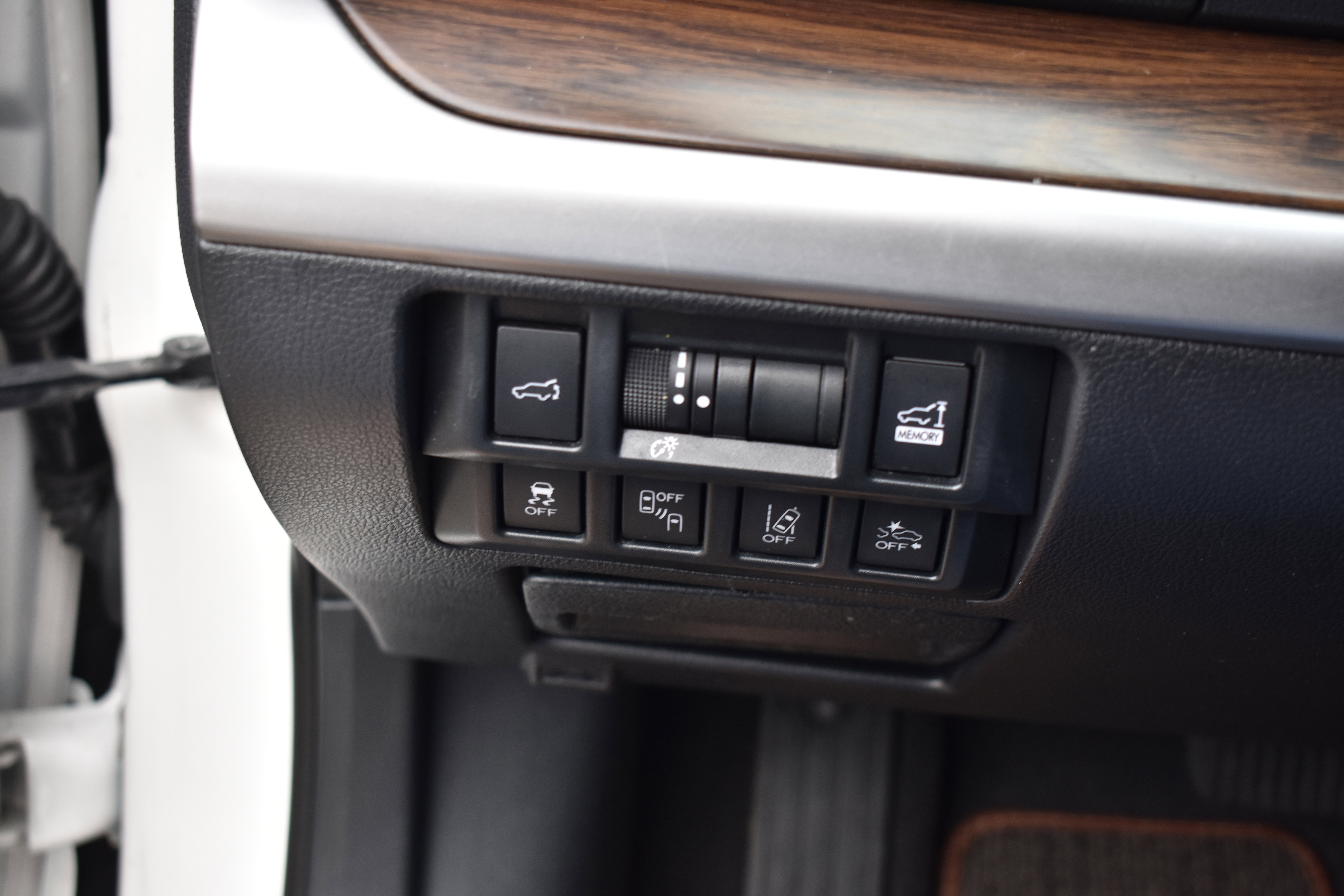 Used 2018 Subaru Outback 2.5i Touring w/ Popular Package #3 image 31