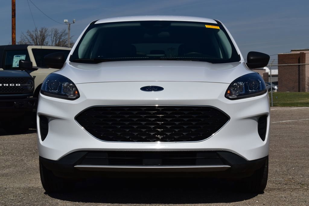 Used 2022 Ford Escape SE w/ Convenience Package image 2