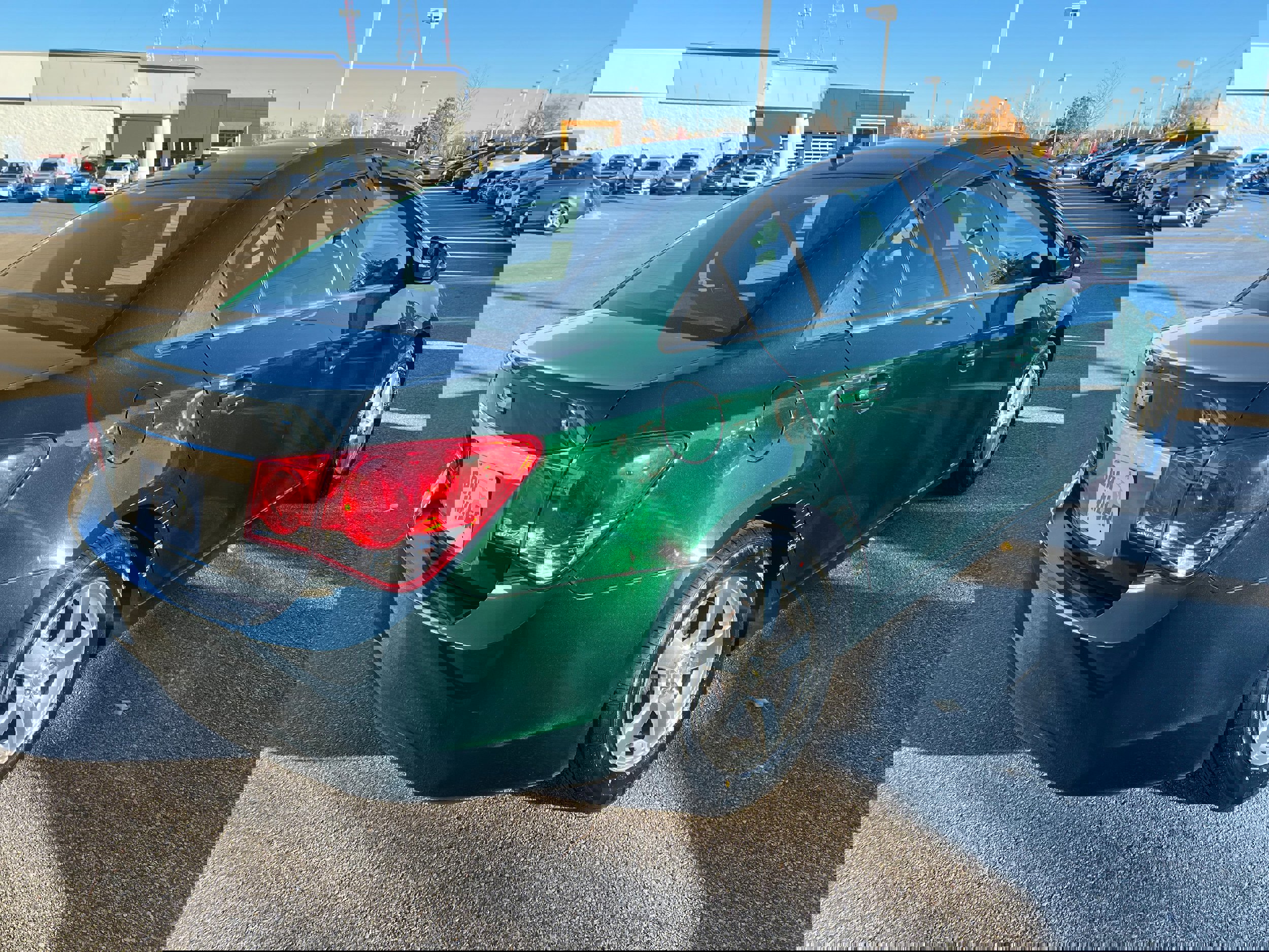 Used 2014 Chevrolet Cruze LT image 7