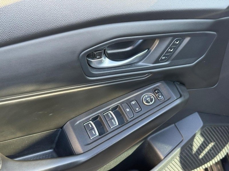 Used 2023 Honda Accord EX-L image 18