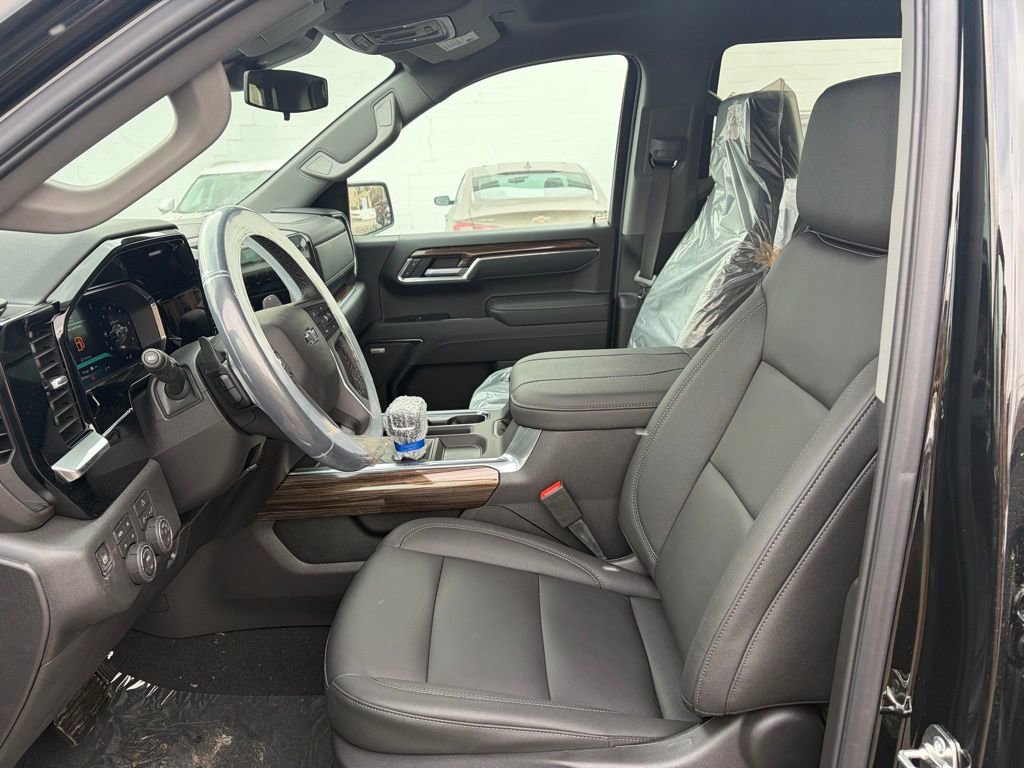 New 2026 Chevrolet Silverado 1500 LT Trail Boss image 9