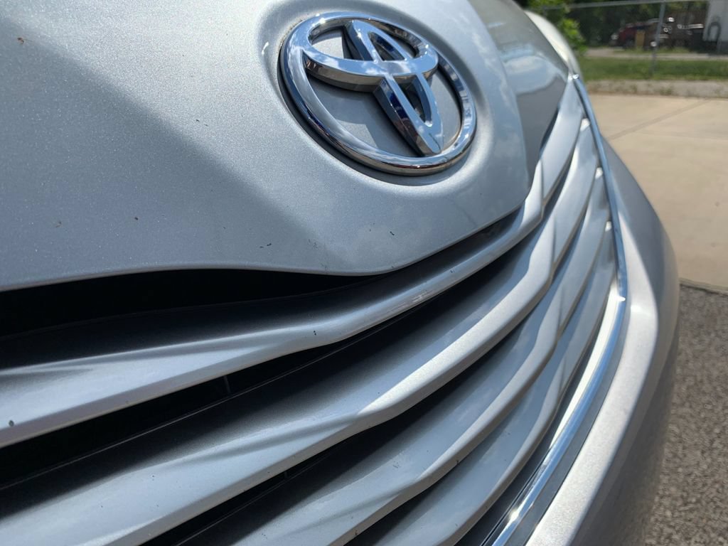 Used 2017 Toyota Sienna Limited Premium AWD/4WD image 39