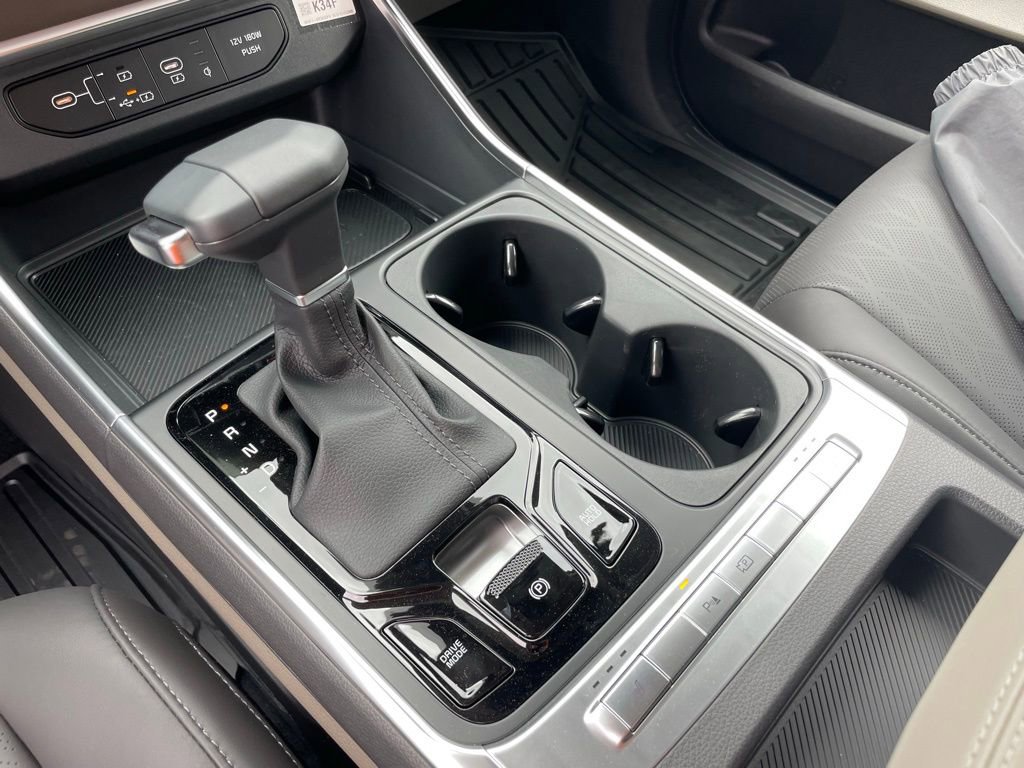 New 2026 Kia Carnival EX image 18