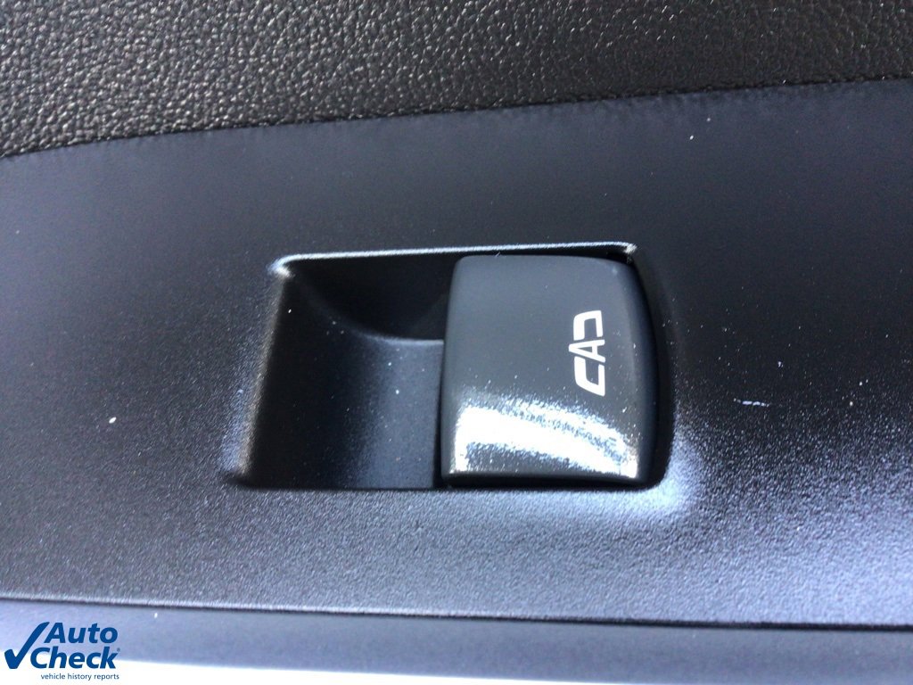 Used 2025 Chevrolet Silverado 2500 LTZ w/ LTZ Convenience Package image 18