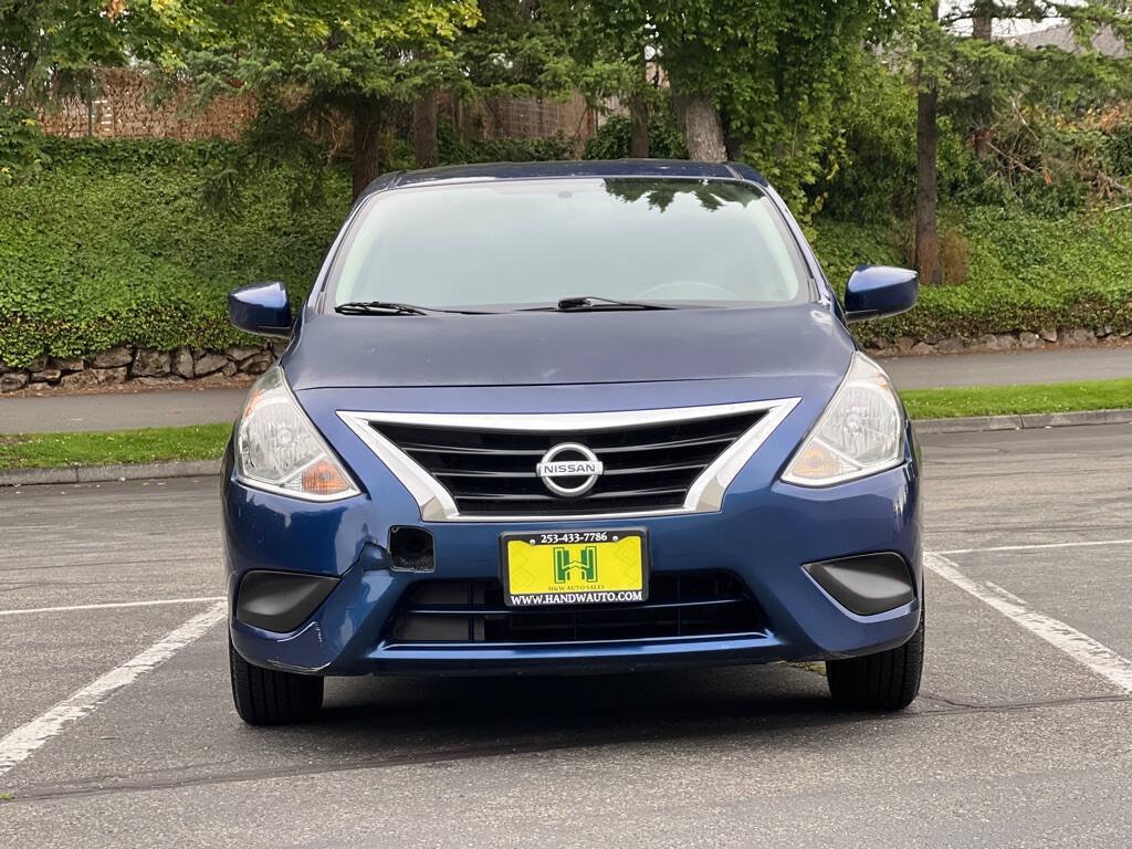 Used 2018 Nissan Versa SV FWD image 8