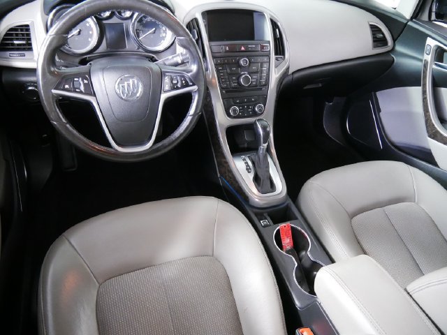 Used 2015 Buick Verano FWD image 3