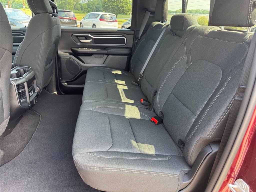 Used 2025 RAM 1500 Big Horn AWD/4WD image 8