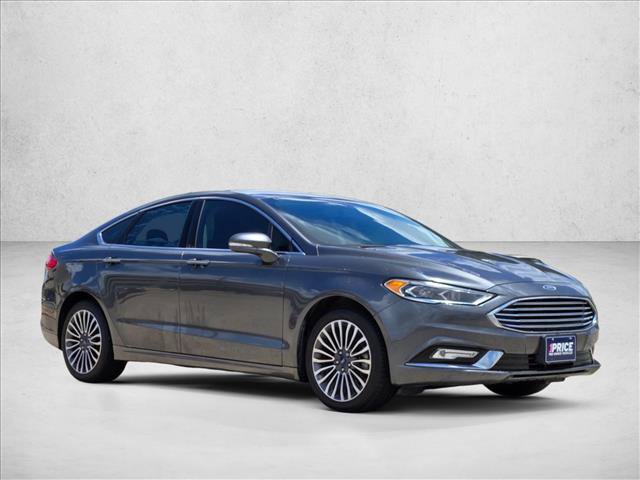 Used 2017 Ford Fusion SE w/ Fusion SE Technology Package FWD image 3