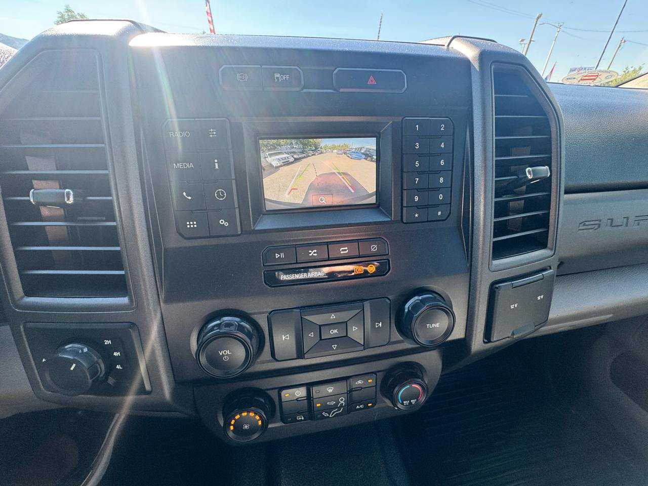 Used 2020 Ford F250 XL w/ Power Equipment Group AWD/4WD image 26