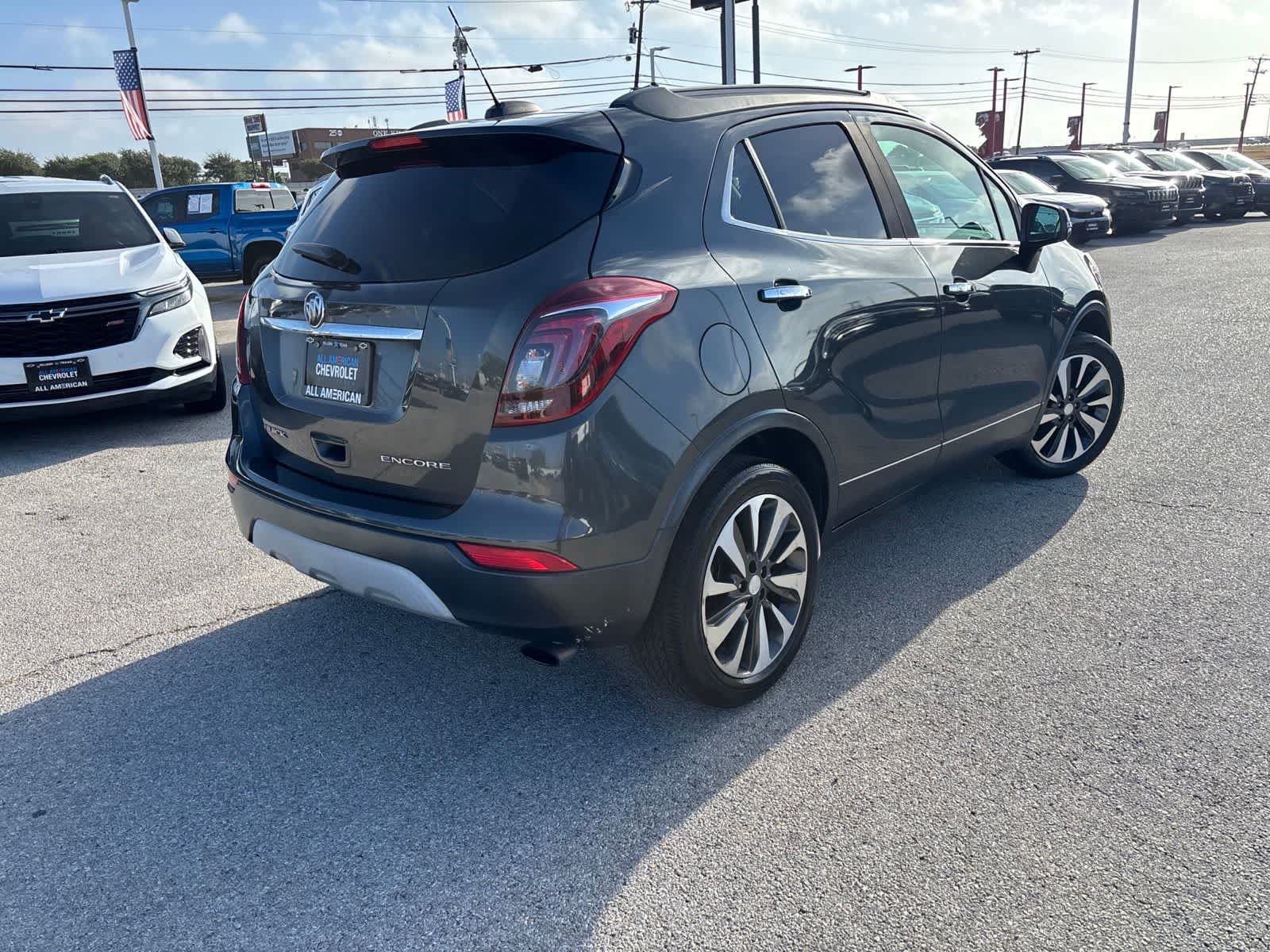 Used 2017 Buick Encore Preferred FWD image 3