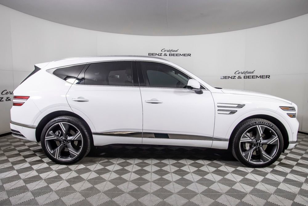 Used 2025 Genesis GV80 2.5T Prestige image 4
