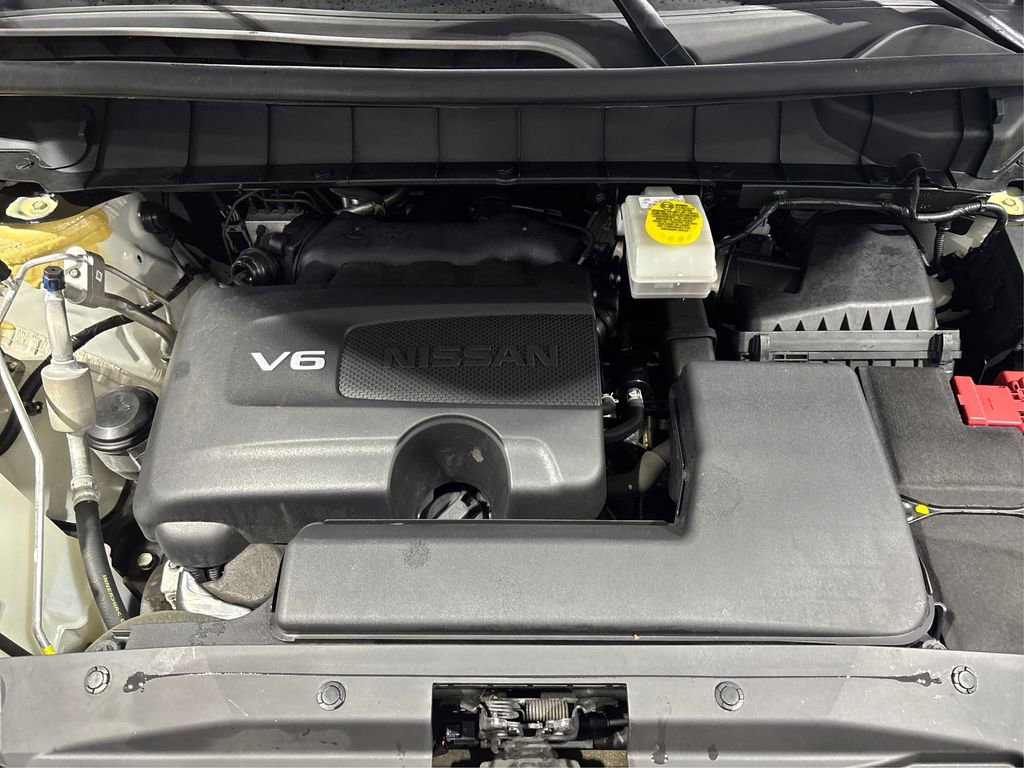 Used 2023 Nissan Pathfinder SL w/ Black Appearance Package AWD/4WD image 13