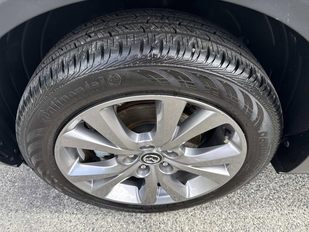 Used 2021 MAZDA CX-30 FWD 2.5 S w/ Premium Package image 12