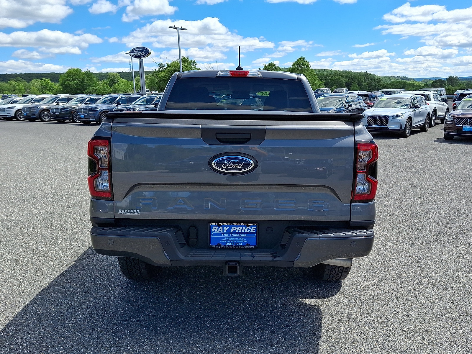 Certified 2025 Ford Ranger XLT w/ FX4 Off-Road Package AWD/4WD image 5