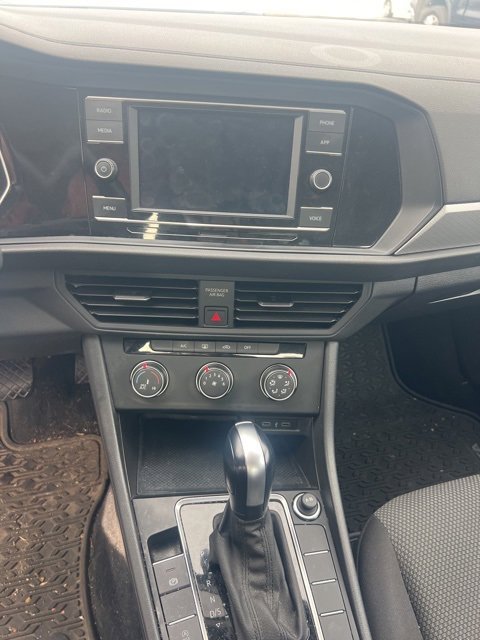 Used 2021 Volkswagen Jetta S w/ Driver Assistance Package image 10