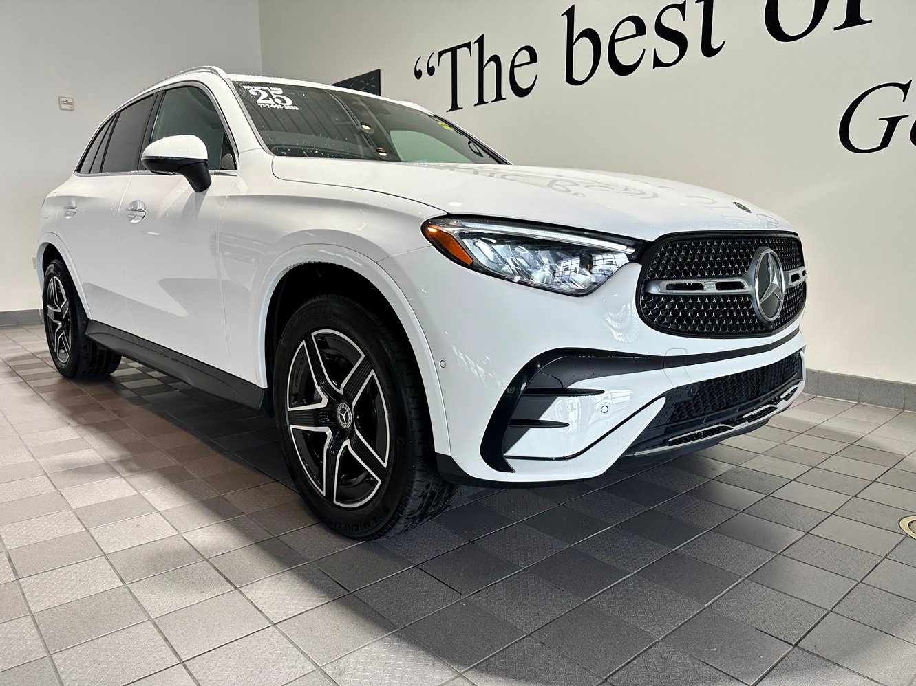 Used 2025 Mercedes-Benz GLC 300 4MATIC video 1