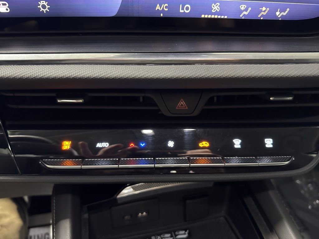 Used 2025 Buick Envision Preferred image 29