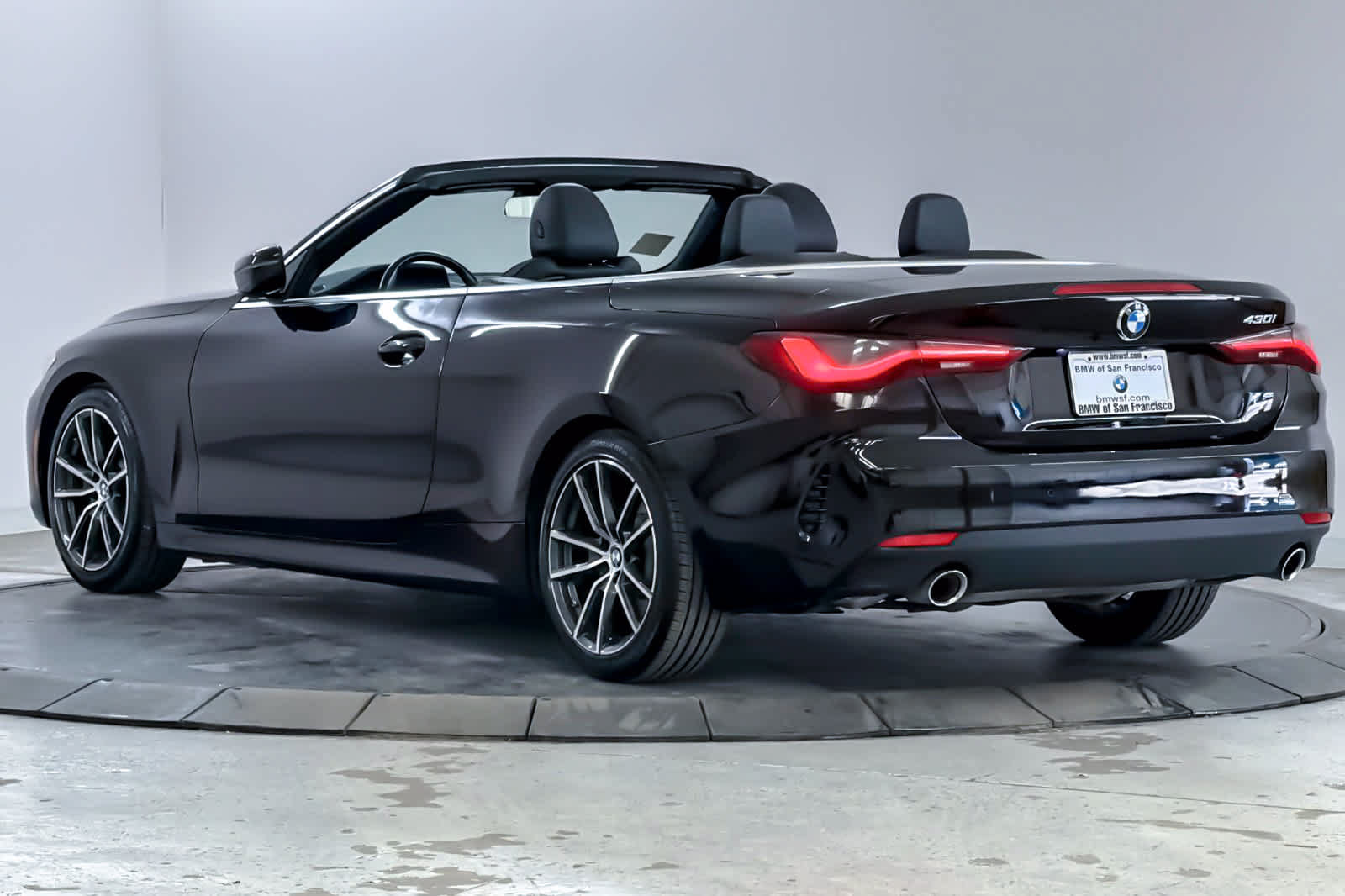 Used 2023 BMW 430i Convertible RWD image 6