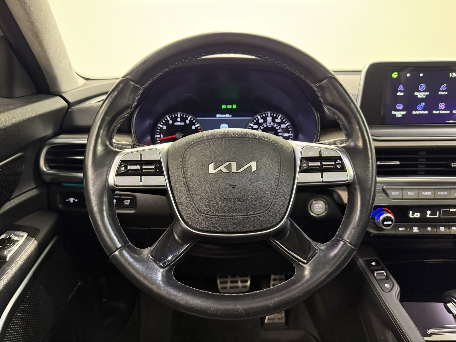 Used 2022 Kia Telluride SX w/ SX Prestige Package image 26