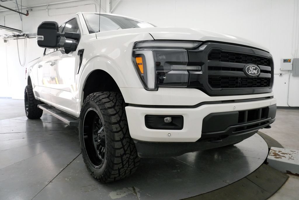 Used 2025 Ford F150 Lariat AWD/4WD image 43