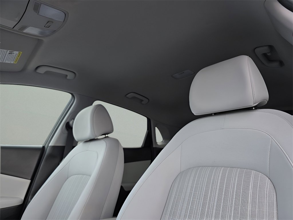 Used 2023 Hyundai Kona SEL image 20