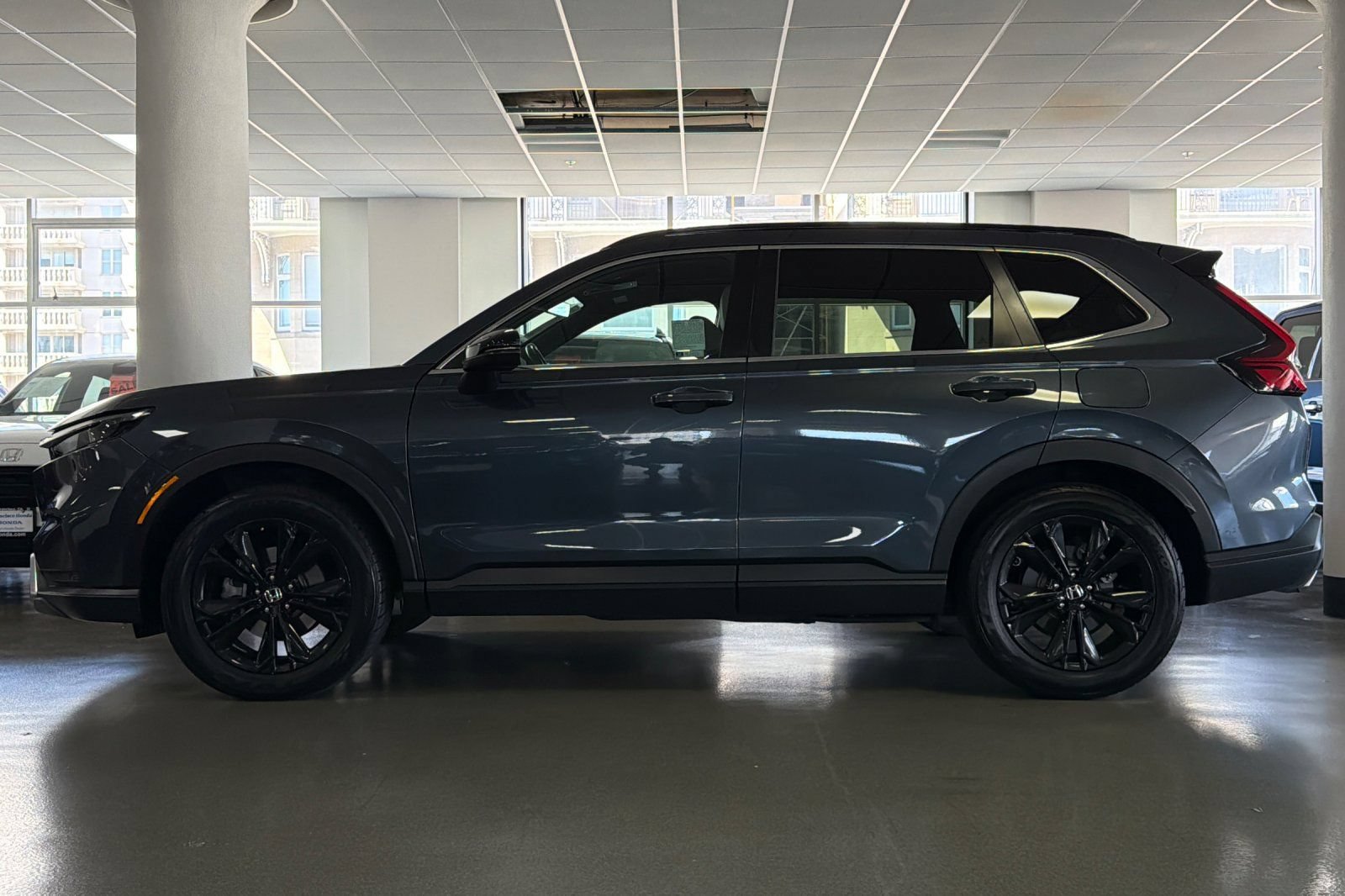 Used 2023 Honda CR-V Sport Touring image 10