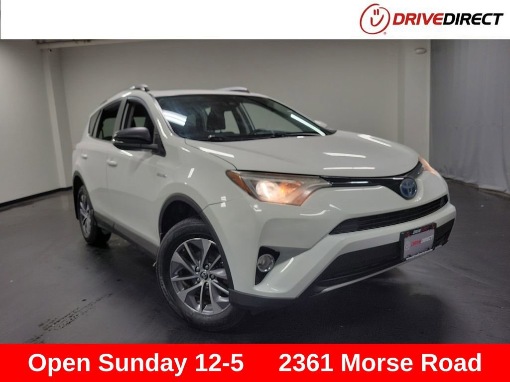 Used 2017 Toyota RAV4 XLE w/ All Weather Liner Package