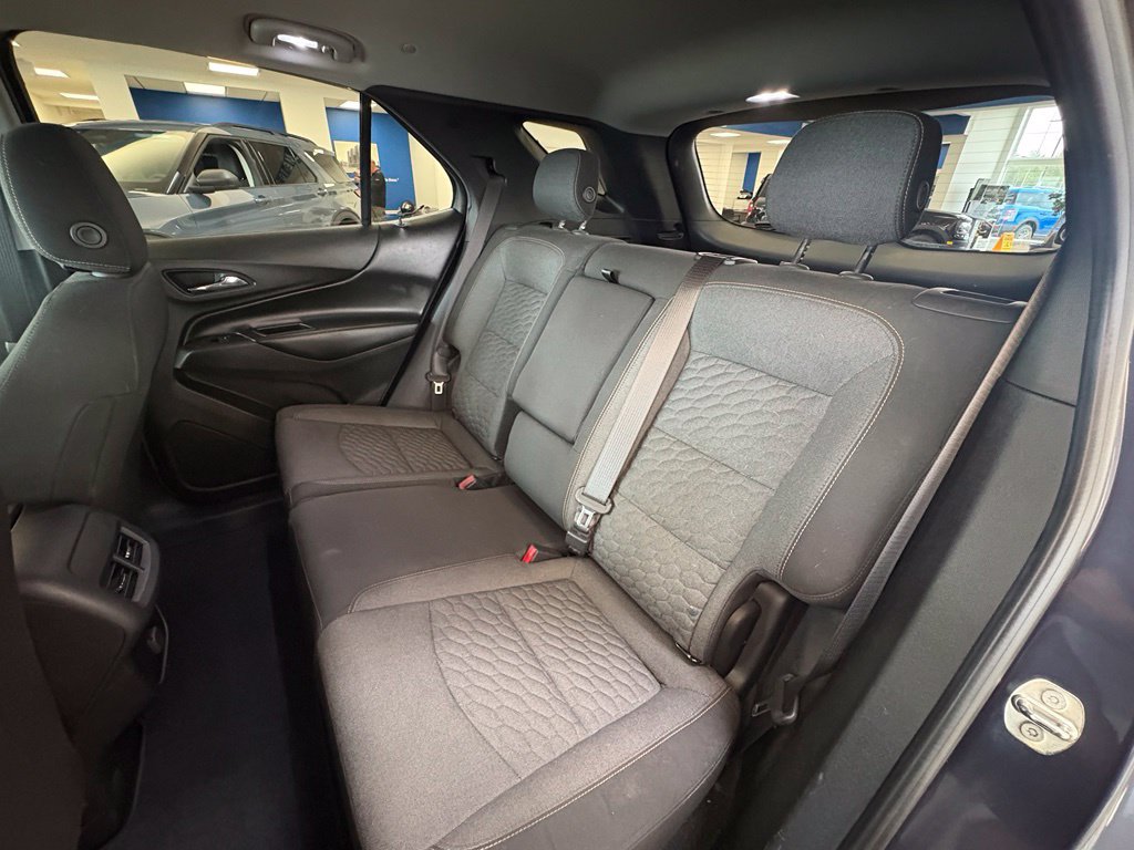 Used 2018 Chevrolet Equinox LT AWD/4WD image 30