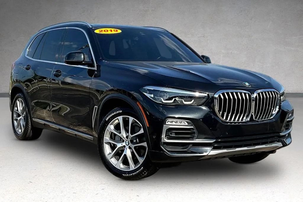Used 2019 BMW X5 xDrive40i w/ Convenience Package AWD/4WD image 3