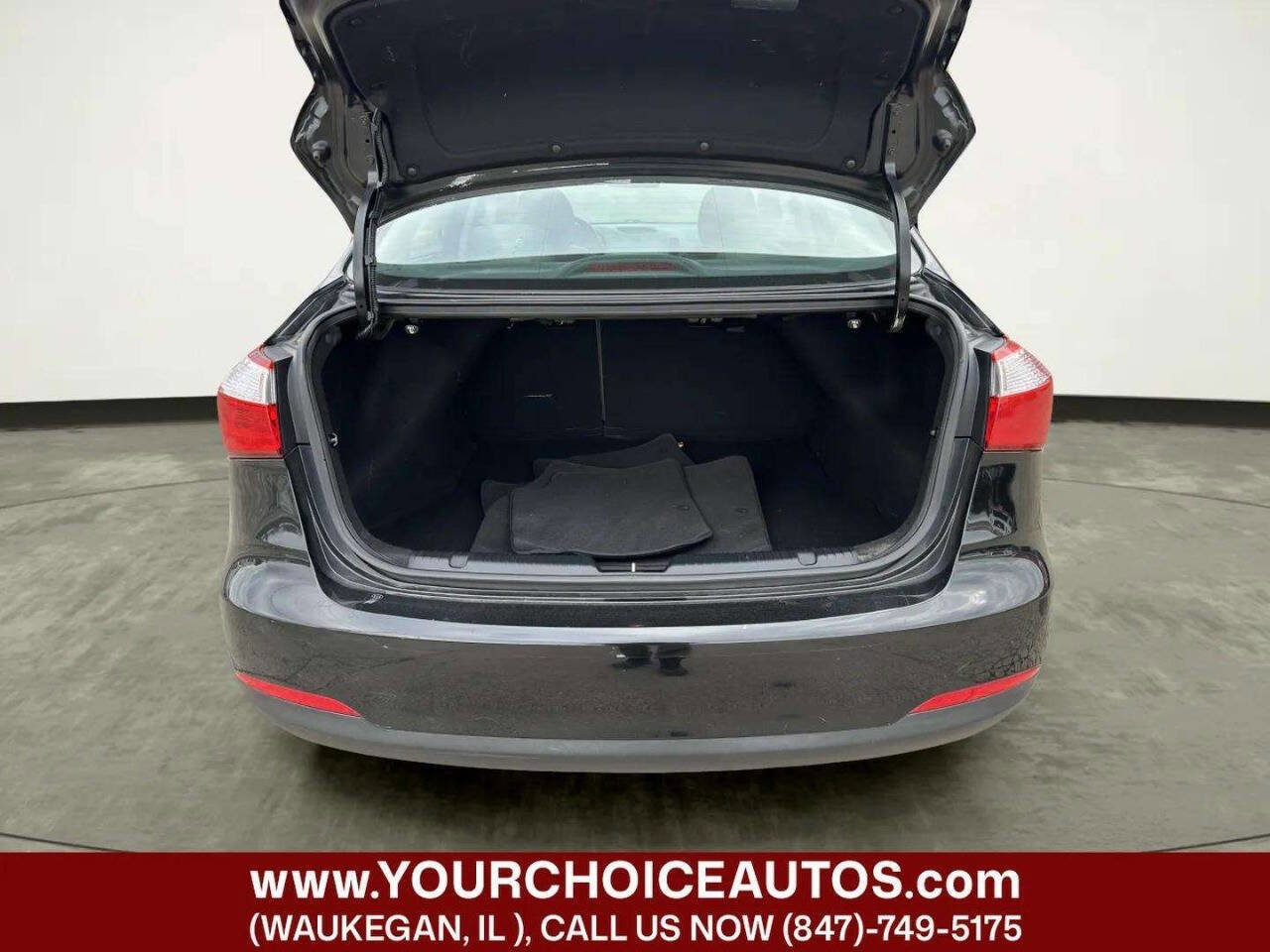 Used 2015 Kia Forte LX FWD image 13