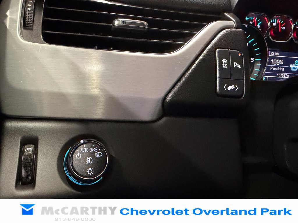 Used 2017 GMC Yukon XL SLE w/ SLE Value Package RWD image 17