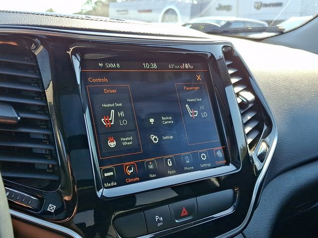 Used 2019 Jeep Cherokee Limited image 18