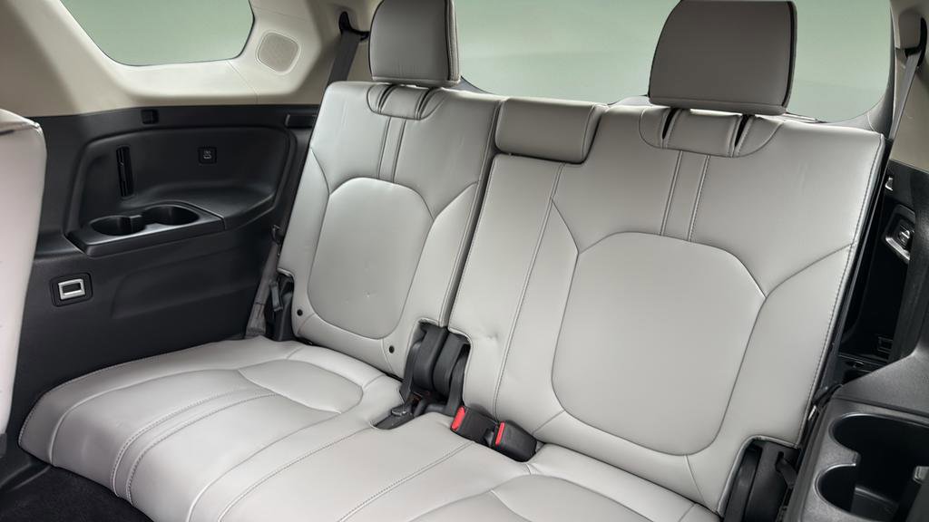 Used 2023 Honda Pilot Elite image 18