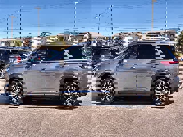 Used 2025 Nissan Pathfinder Platinum w/ Black Appearance Package image 3