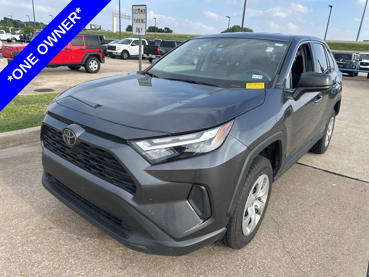 Used 2023 Toyota RAV4 LE FWD image 1